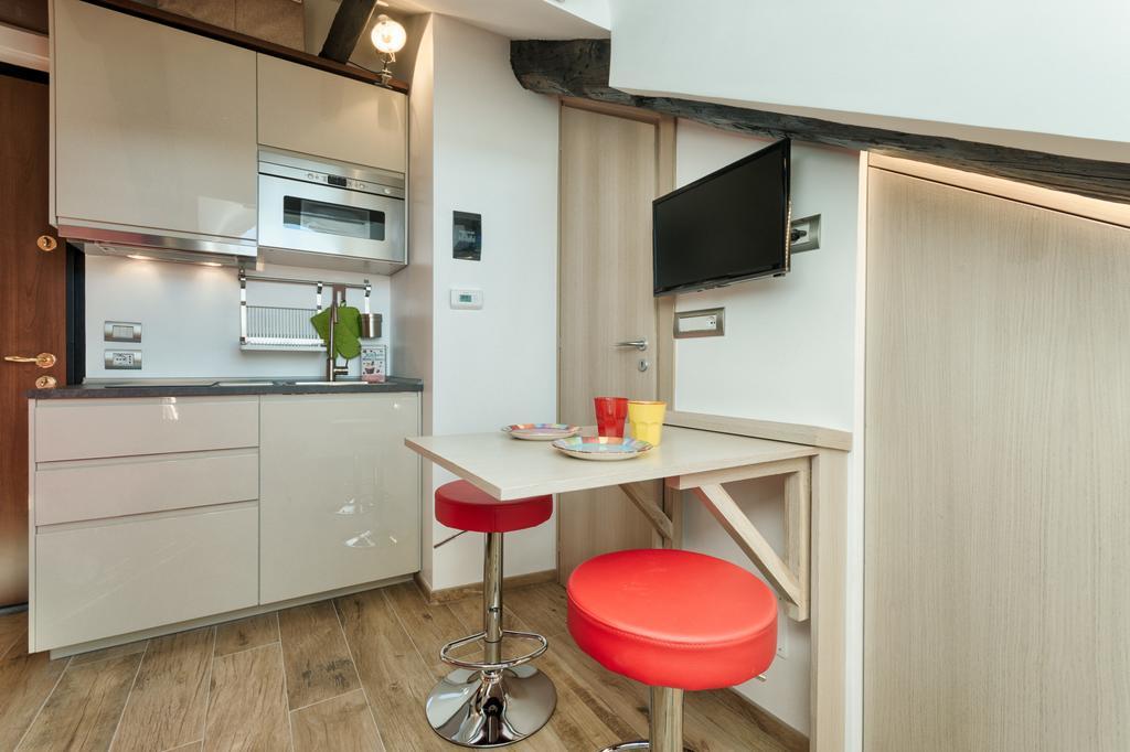 Multifunctional Stylish Studio ตูริน ภายนอก รูปภาพ